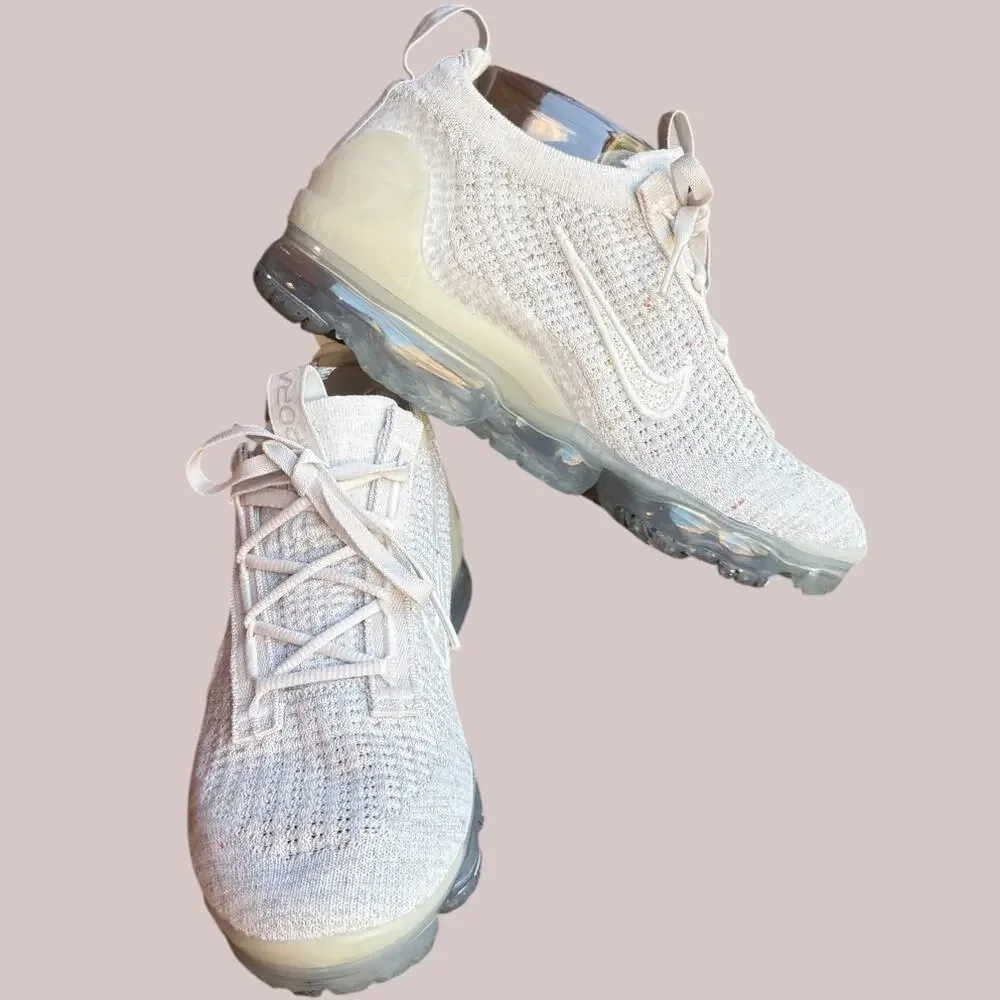 Nike Air Vapormax Flyknit Sneaker in Phantom Metallic Silver - Open Weave size 7